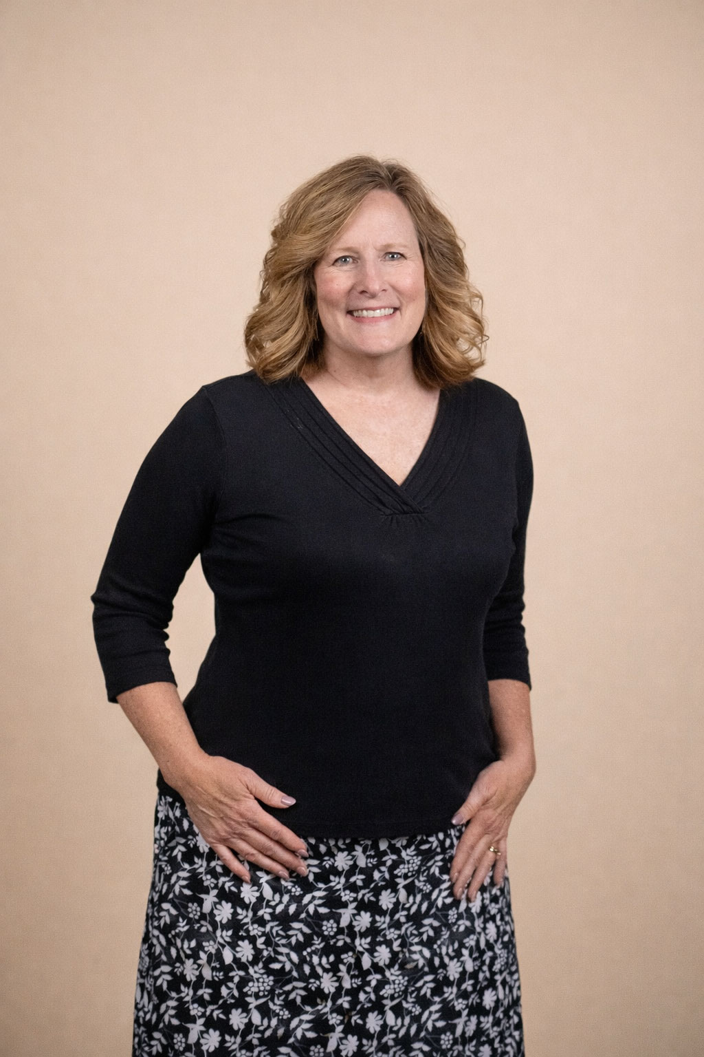 Photo of Rachel Warren